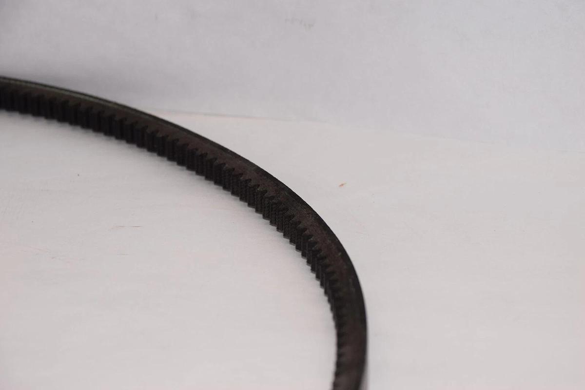 (NEW) GATES AX45 , AX-45 , AX 45 , 9012-2045 Tri-Power Cog V-Belt