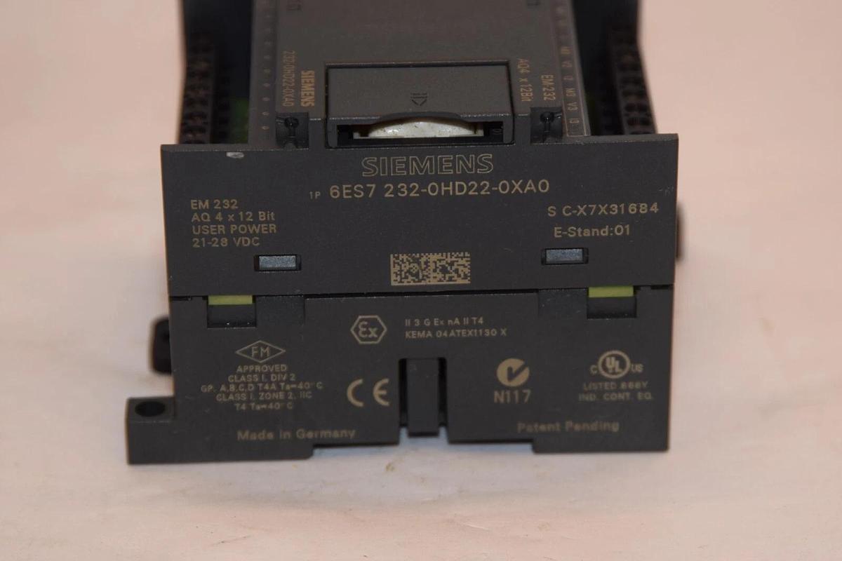 Used SIEMENS 232-0HD22-0XA0 , 6ES7 232-0HD22-0XA0 Analog Output Module