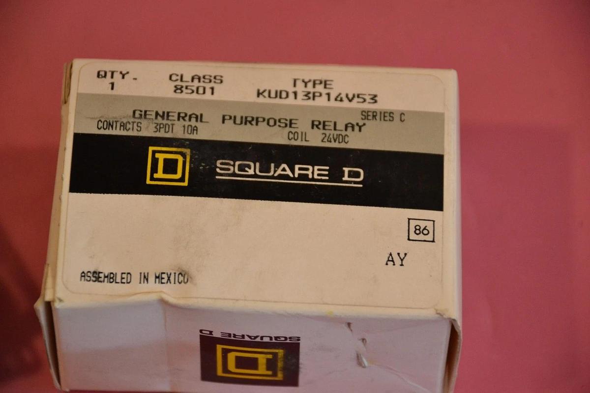 SQUARE D RELAY 8501 KUD13P14V53 8501-KUD13P14V53 SER. C 24V 3 PDT 10A NEW