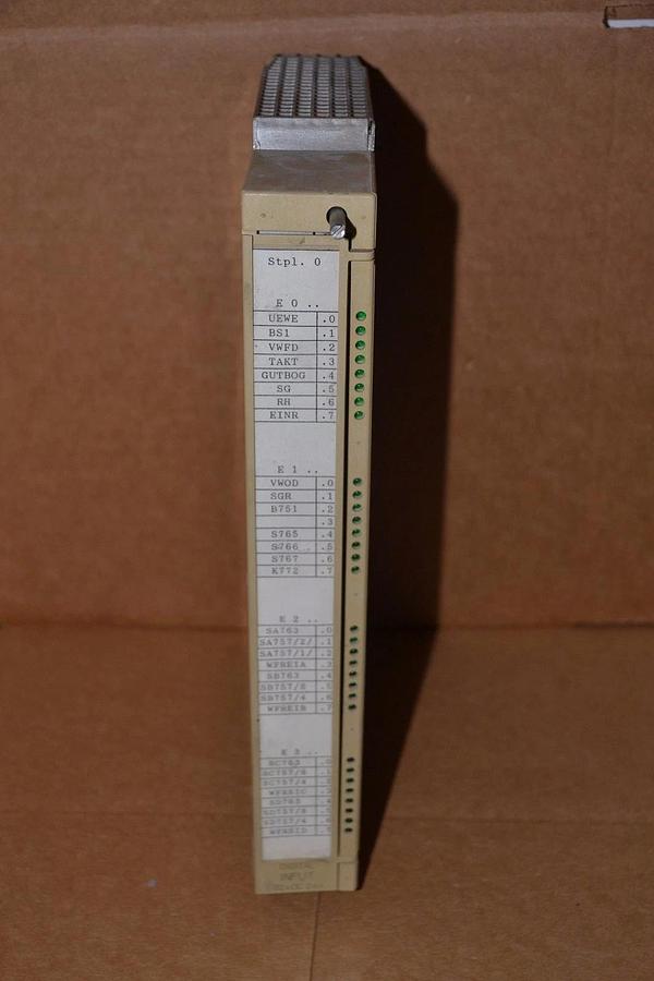 Used SIEMENS SIMATIC S5 6ES5 430-7LA12 24V DIGITAL INPUT MODULE