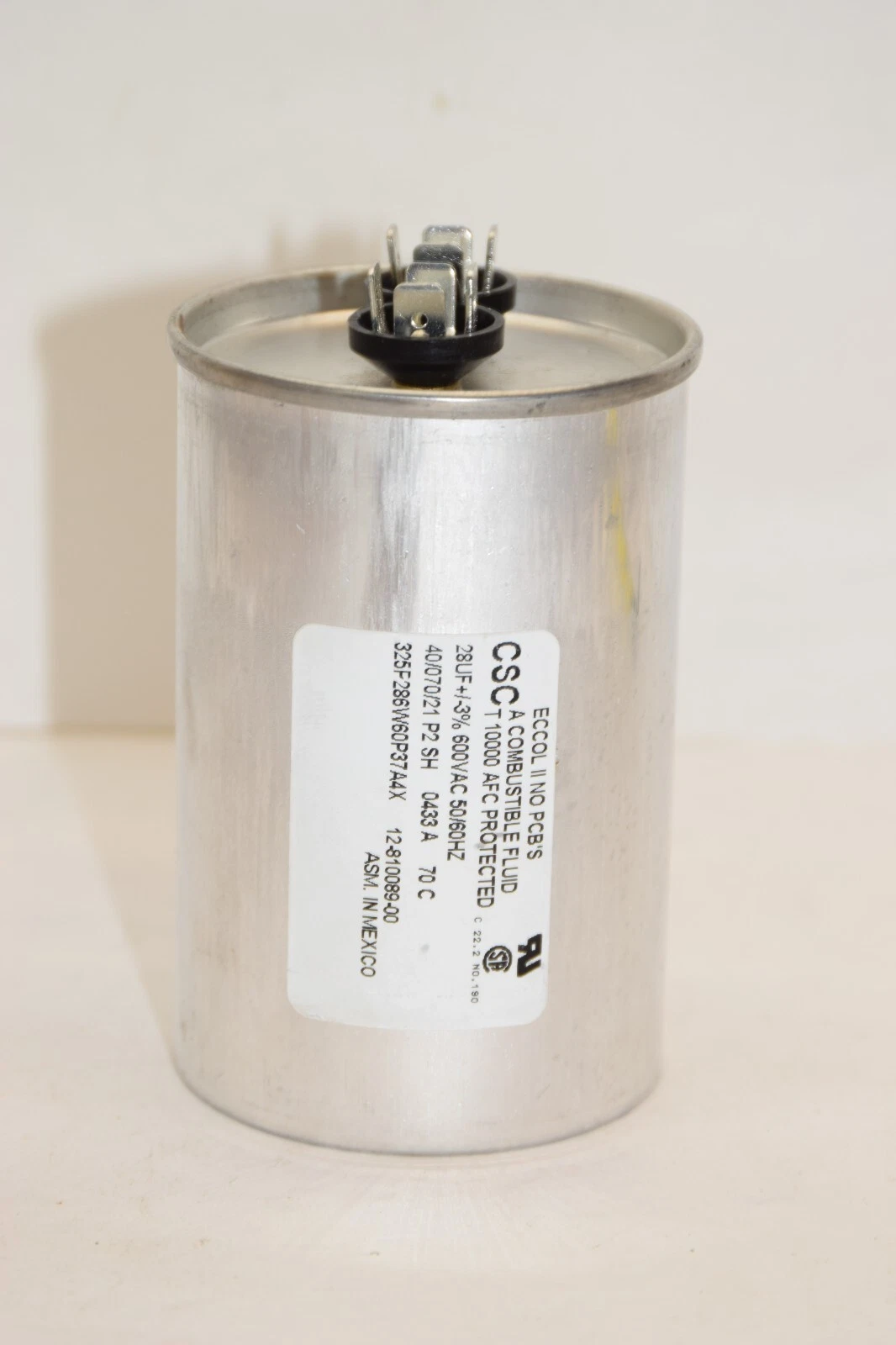 Used CSC 12-810089-00 325P286W60P37A4X 28uF 600Vac 50/60Hz +/-3% Capacitor