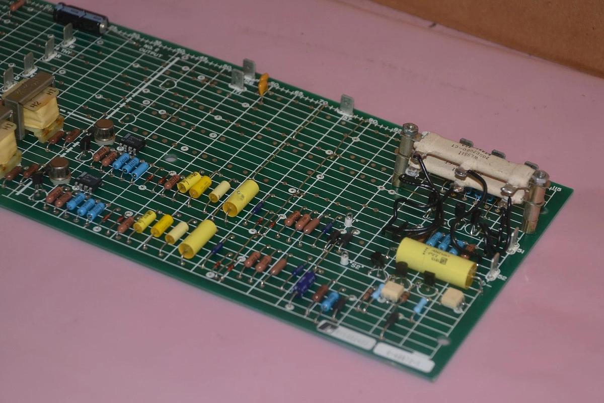 Used Reliance Electric Circuit Board Card 0-48672-1 RY5002422 48672-1