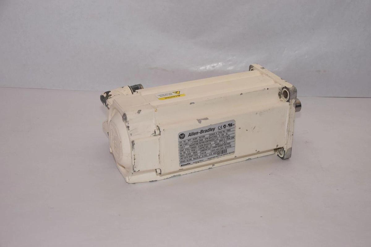 Used ALLEN BRADLEY MPF-B430P-MJ74BA Series A 5000rpm 3 Ph 0-334Hz 2.7Hp Servo Motor
