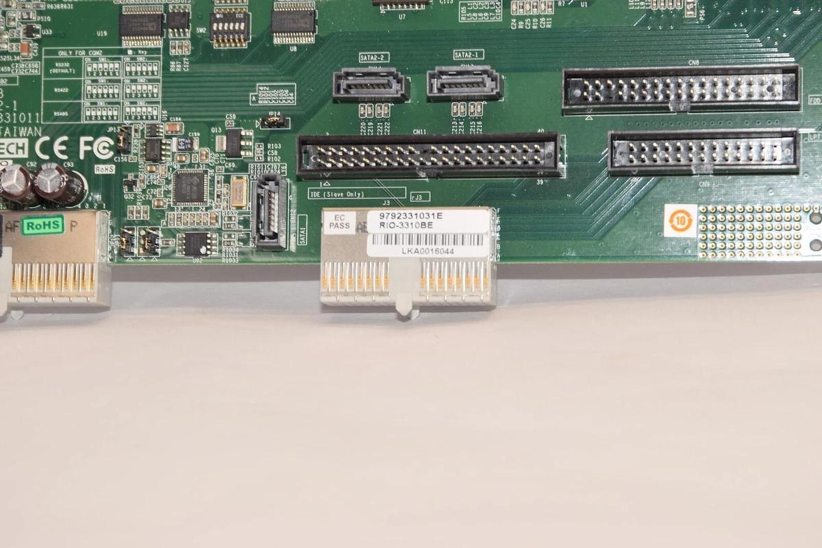 Used ADVANTECH 19C2331011 , RI0-3310B Rev B1 02-1 Board