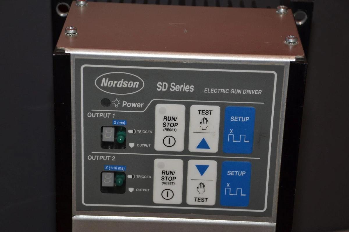 Used NORDSON 231667B 220-240VAC 50/60Hz 1P 440W SD SERIES ELECTRIC GUN DRIVER