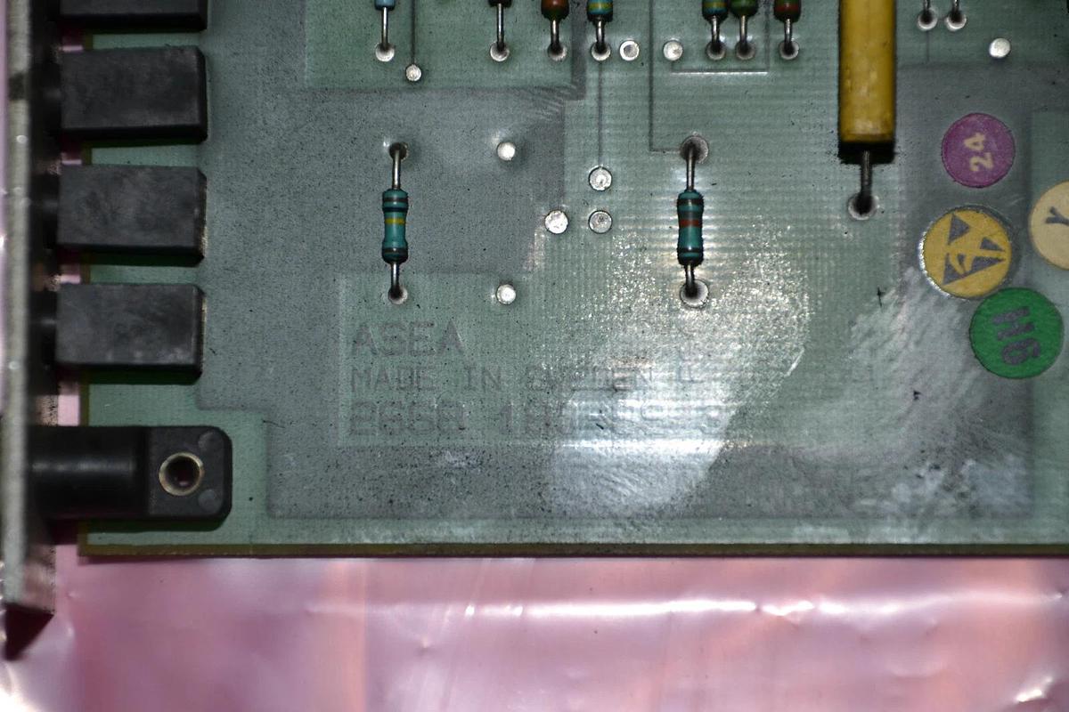 Used ABB ASEA CIRCUIT BOARD CARD YYT 102C YT212001-AK/5 2668 180-89/3