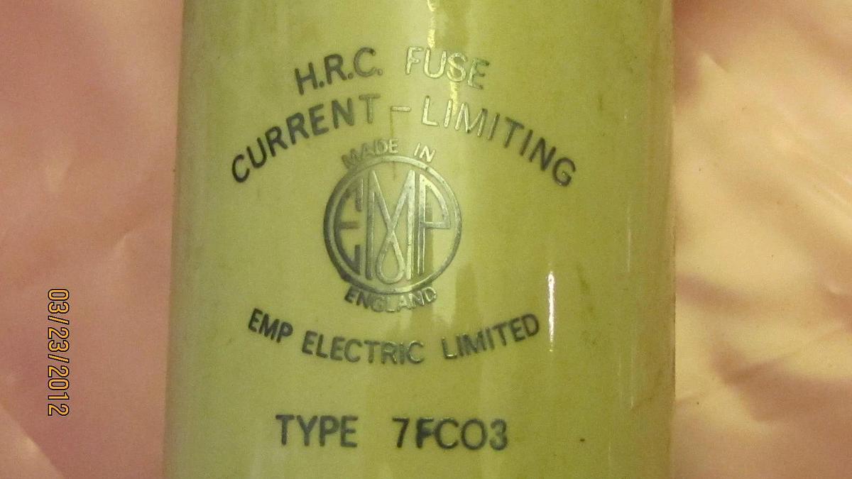 Used EMP FUSE 7FC03 7FCO3 2.4KV 2.4 KV 200R 200 R 200 A 200 AMP 200A