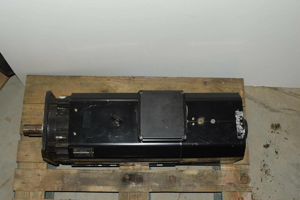 Used INDRAMAT INDUCTION MOTOR 2AD132D-B350B1-BD03-B2V1 2AD132-16725  22kW