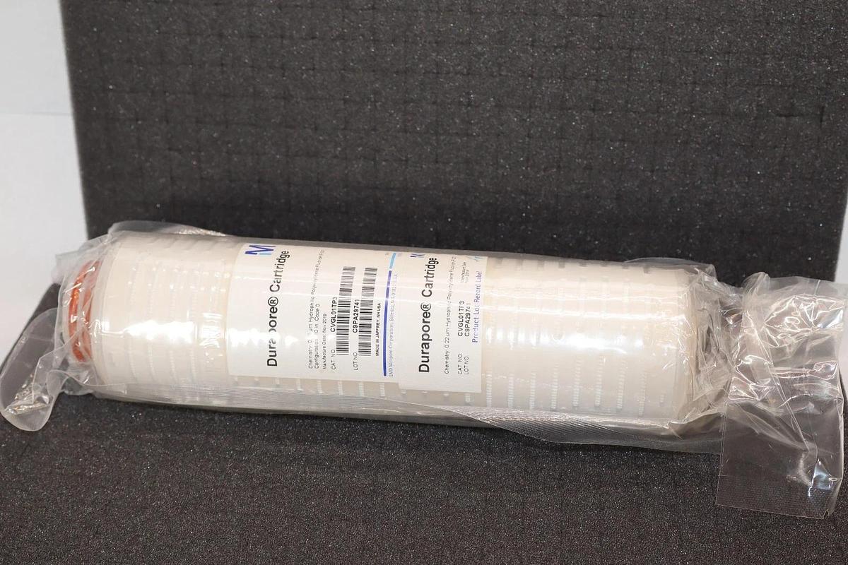 (NEW) DURAPORE CVGL01TP3 0.22um Hydrophilic Polyvinylidene Fluoride Cartridge