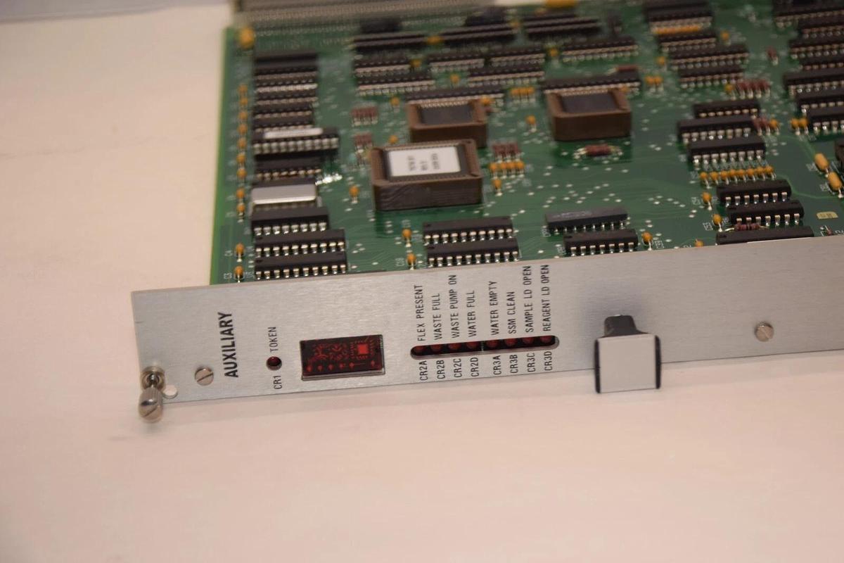 Used SIEMENS 750840-902 Rev H , 750846 Rev B Auxiliary Board Card
