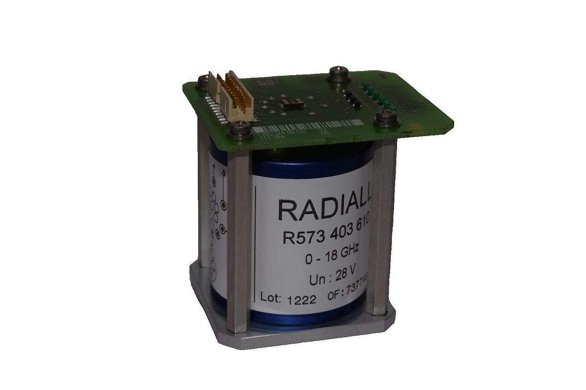 Used Radiall R573 403 610 , R573403610 0-18GHz 28V Coaxial Switch