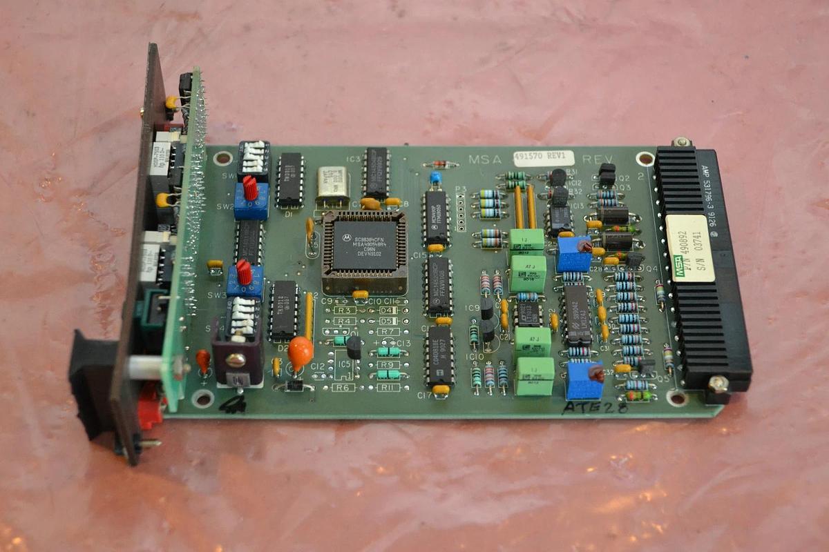 Used MSA DISPLAY SELECT CIRCUIT BOARD CARD MSA 491570 MSA491570 REV. 1