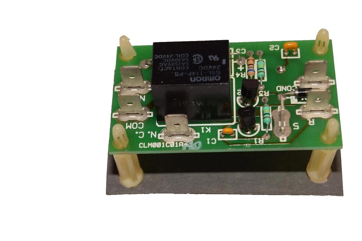 Galt Controls CLM001C01A , CLM001W1B-X0 Control Relay Circuit Board Card (New)