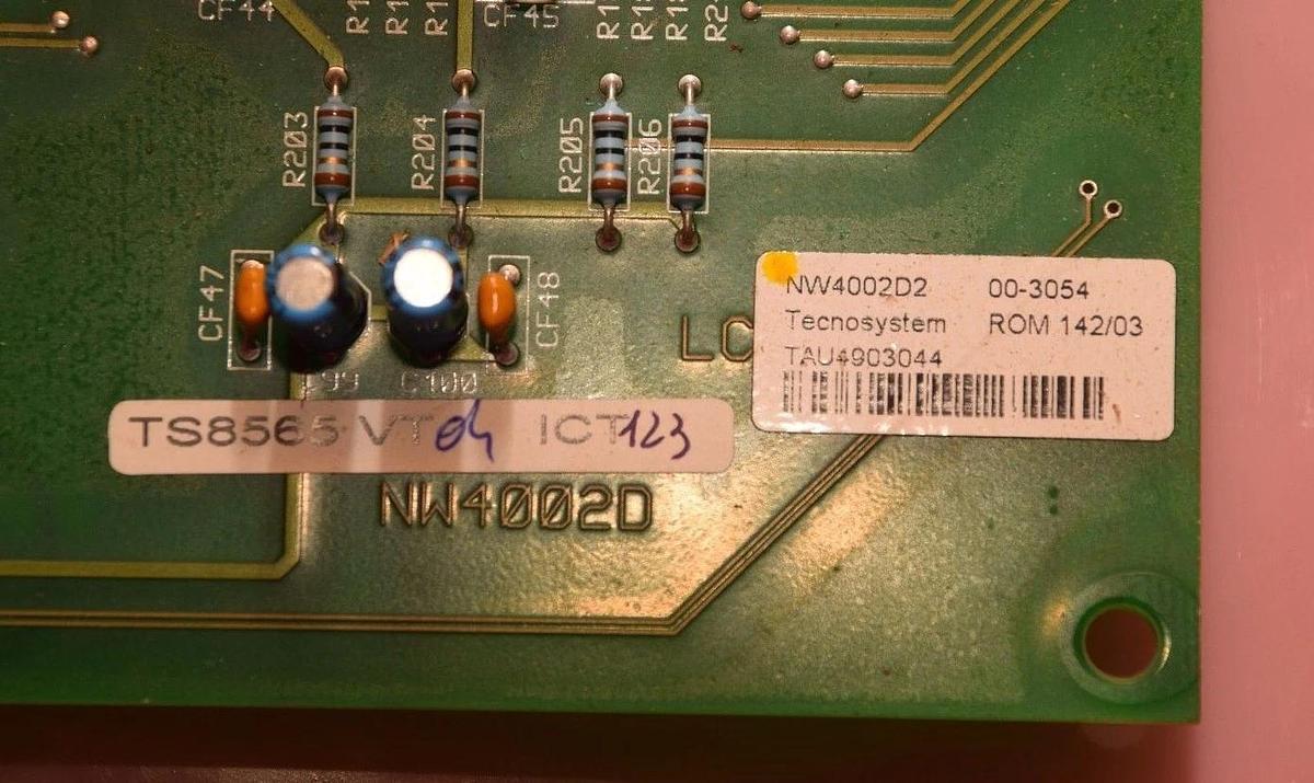 Used NEWAVE SA POWERWARE EXIDE NW4002D NW4002D2  Rom 142/03  CH6572 BOARD CARD