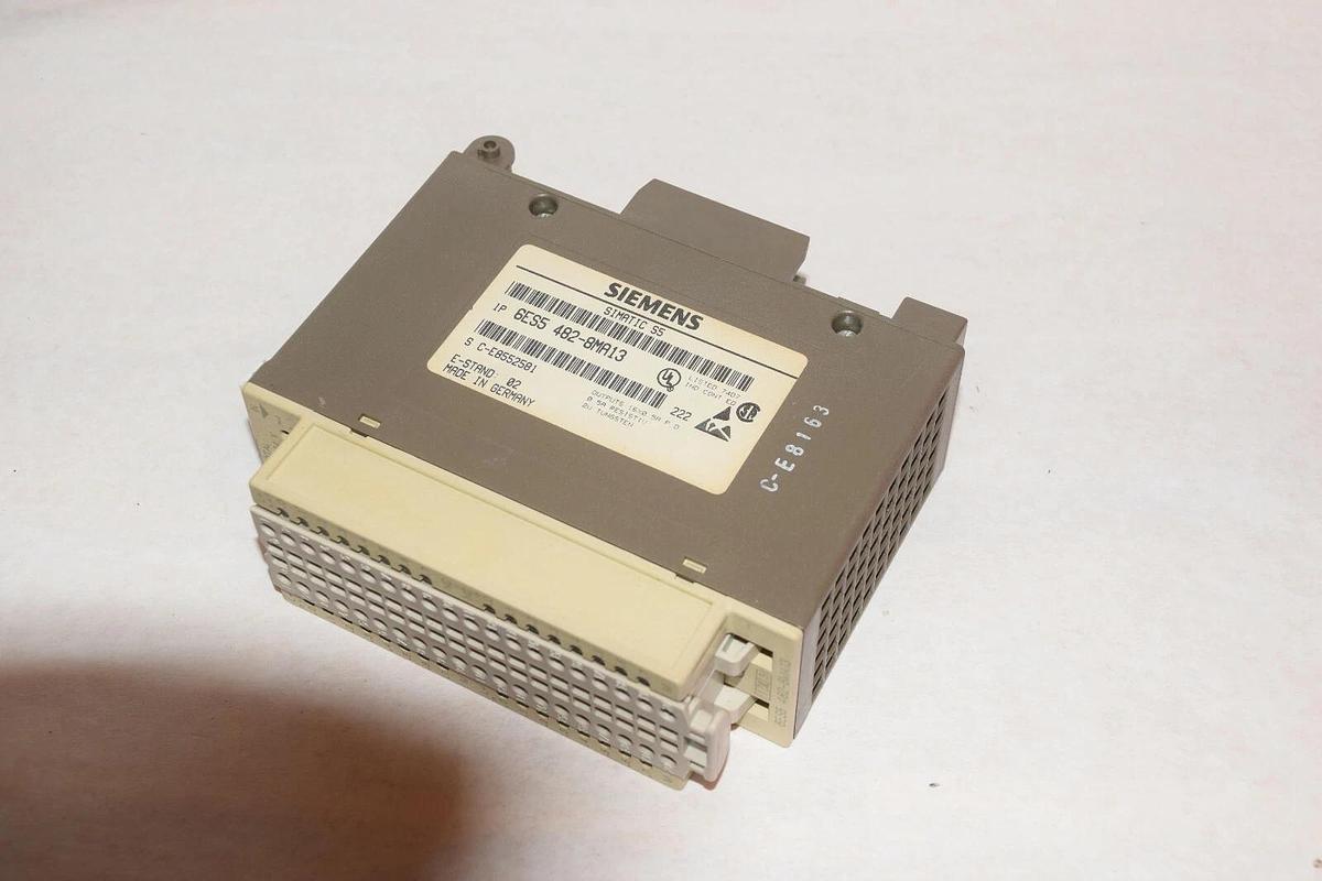 Used Siemens 6ES5-482-8MA13 6ES5 482-8MA13 6ES54828MA13 S5 Digtal 32X 24V