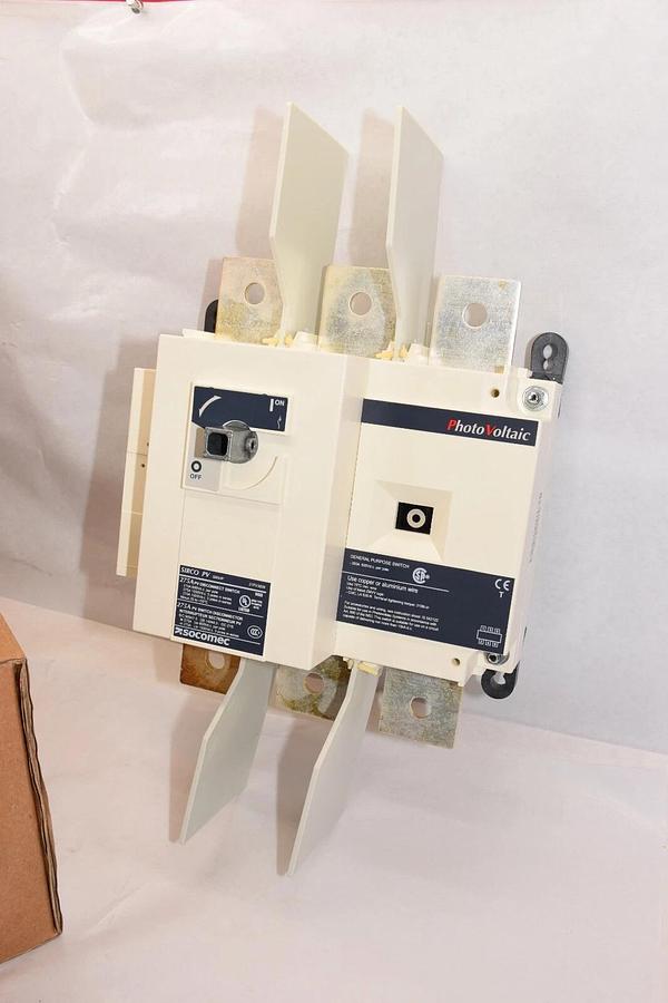 Socomec Sirco PV 500v/p 3x275A PV Disconnect Load Break Switch 27PV3026 NEW