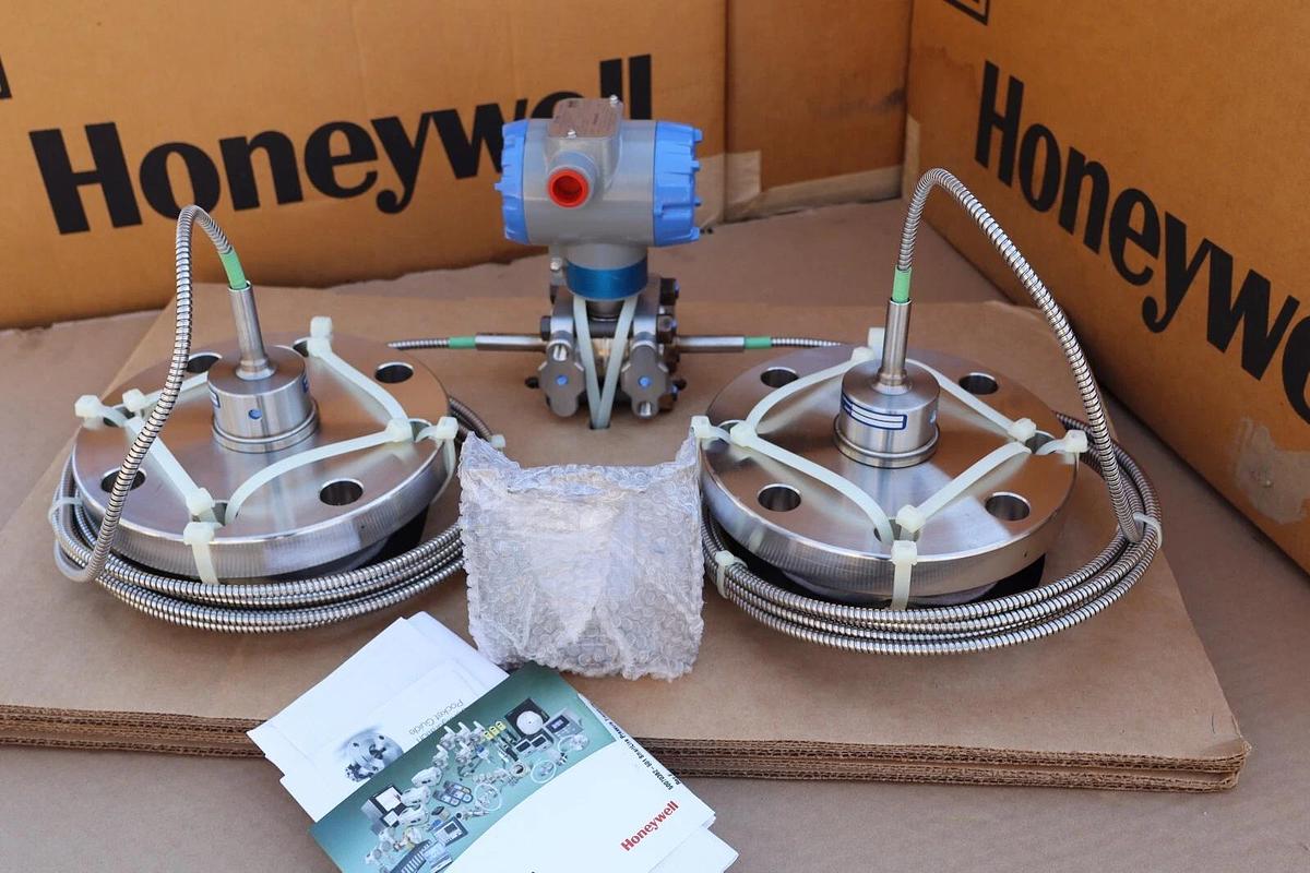 Honeywell STR800 DP Remote Seal YSTR82D-21CN5C0-DFCBA40SK-B-AHD-11C-B-21A6 NEW