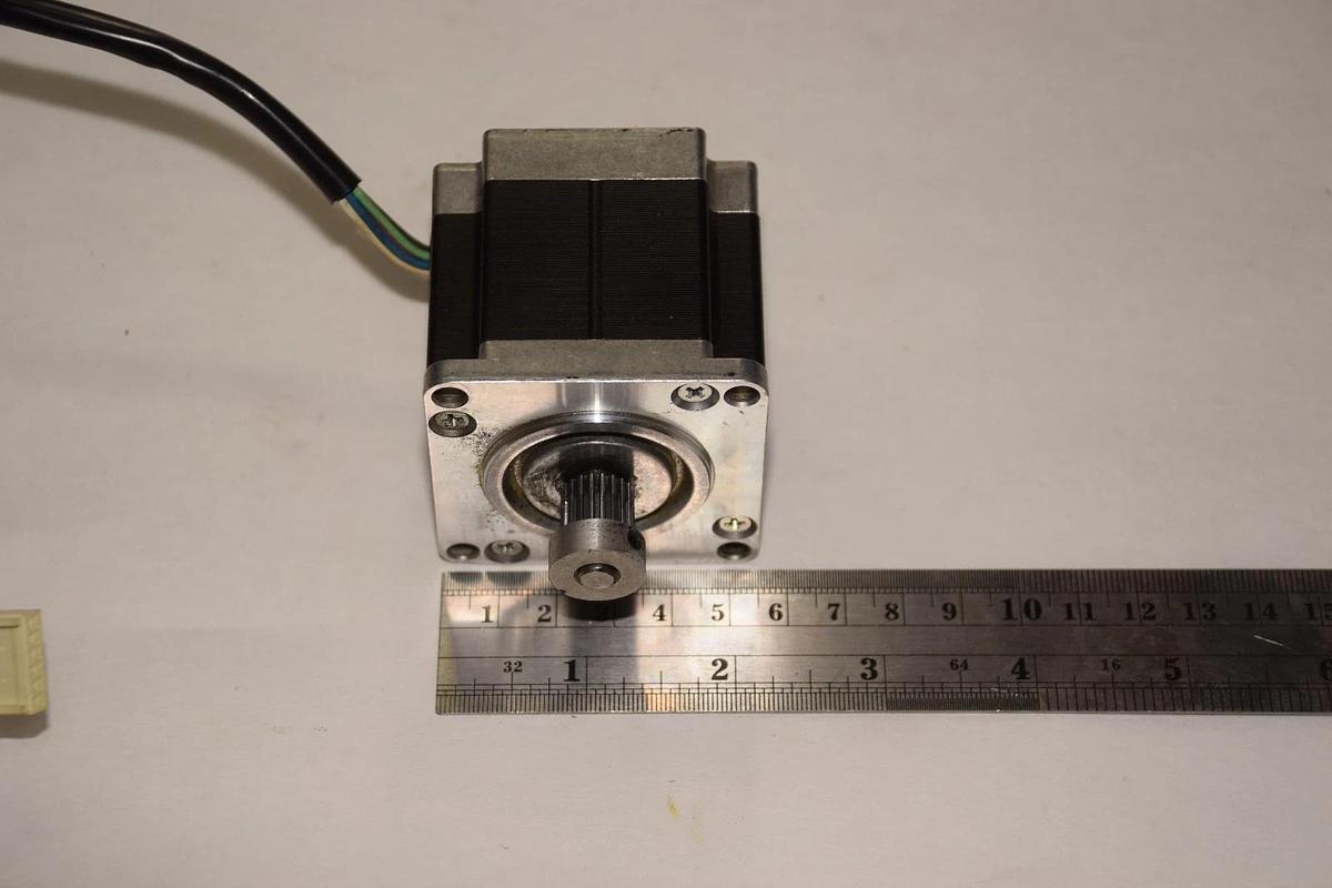 Used Astrosyn Sato Stepper Type 23KM-K033-03