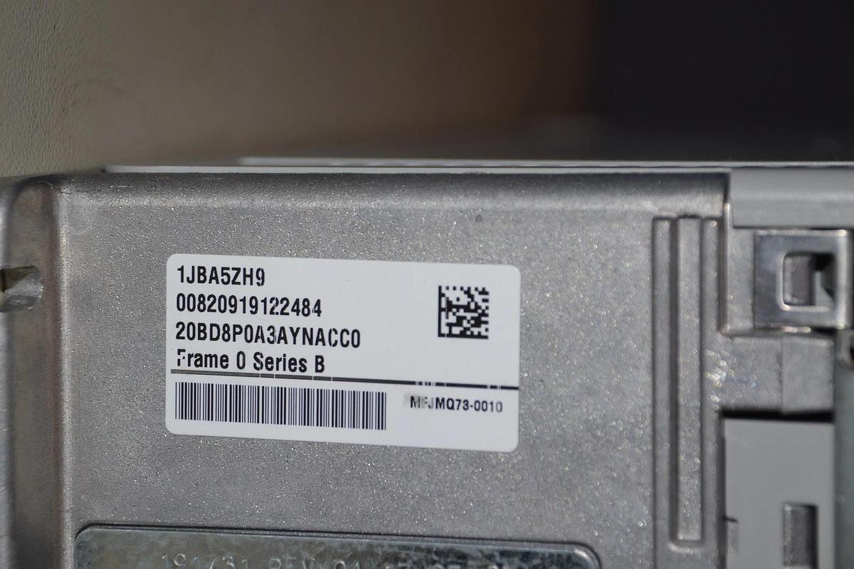 Allen-Bradley PowerFlex 700  5 HP  20BD8P0A3AYNACC0  480 VAC Drive