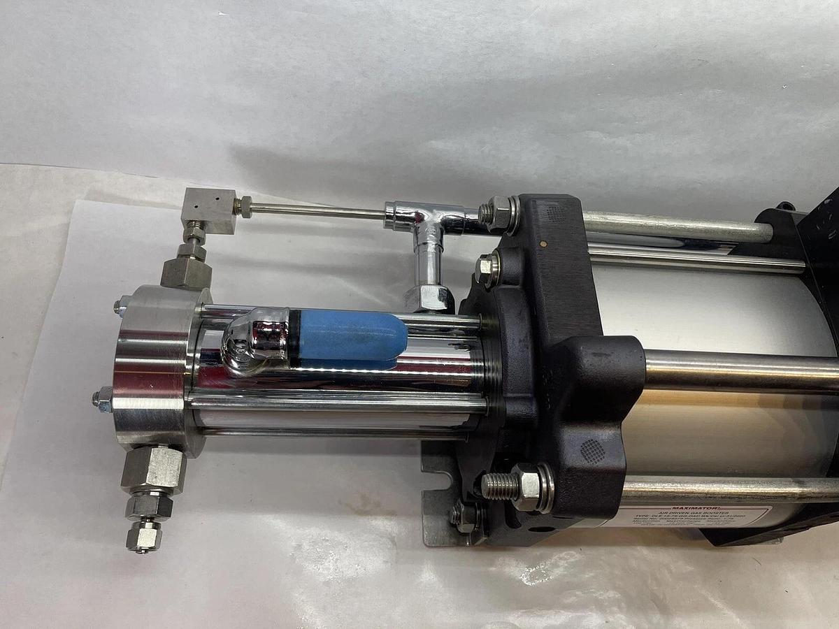 Maxpro Technologies Maximator DLE 15-75-GG-DAD Air Driven Gas Booster  1:75