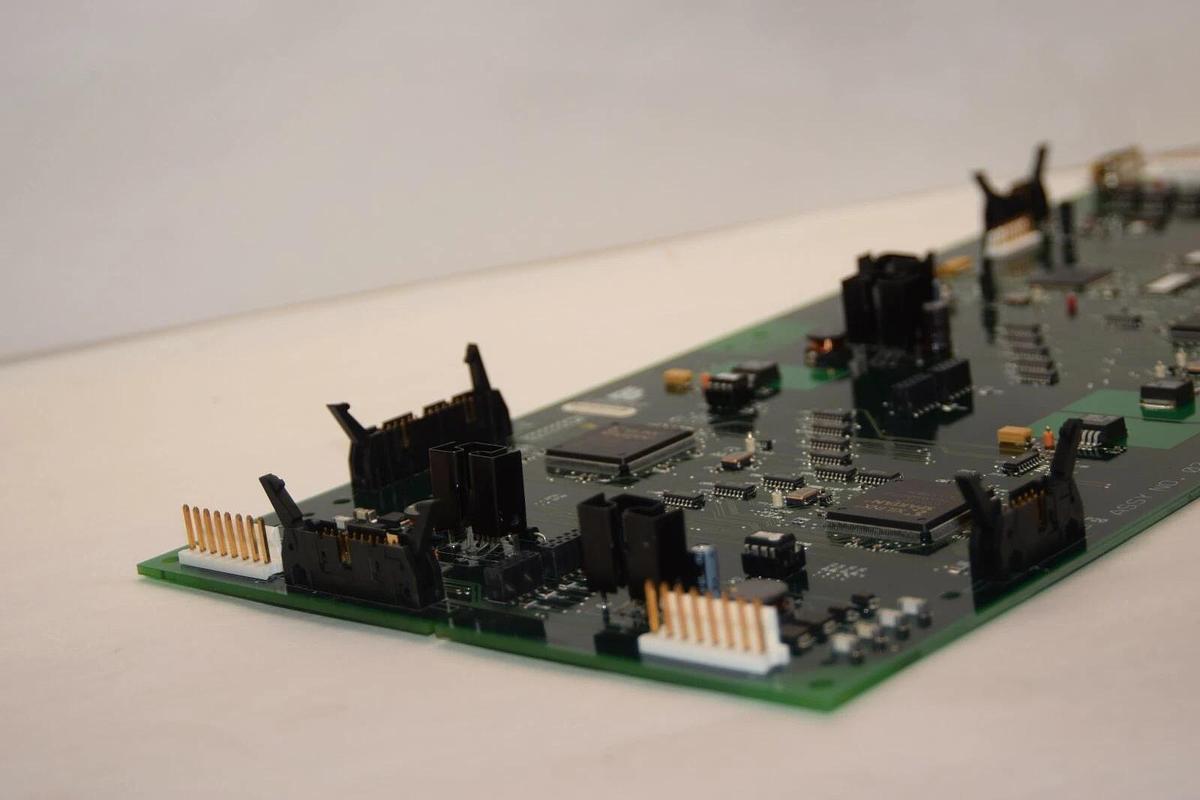 (NEW) EMERSON / LIEBERT 02-805960-00 Rev 06 Circuit Board