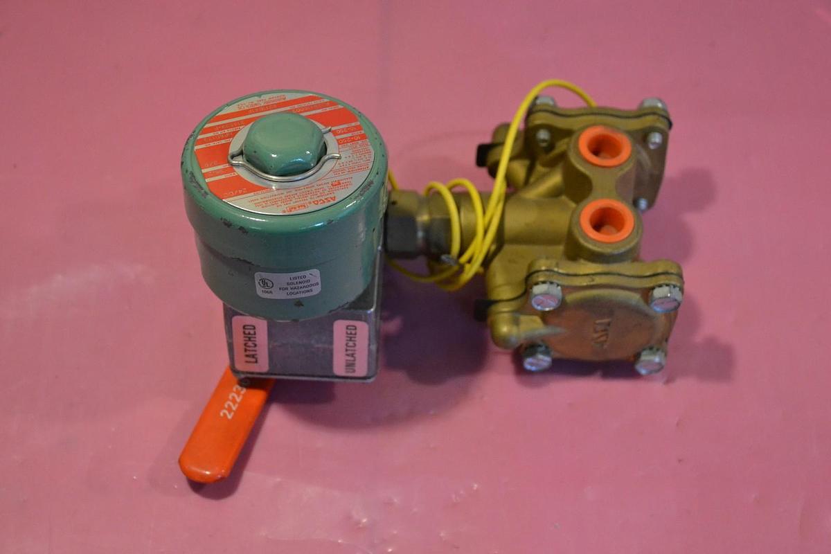 ASCO VALVE 8311B41F 314539-F 24V 24 V 3/8" PIPE NEW