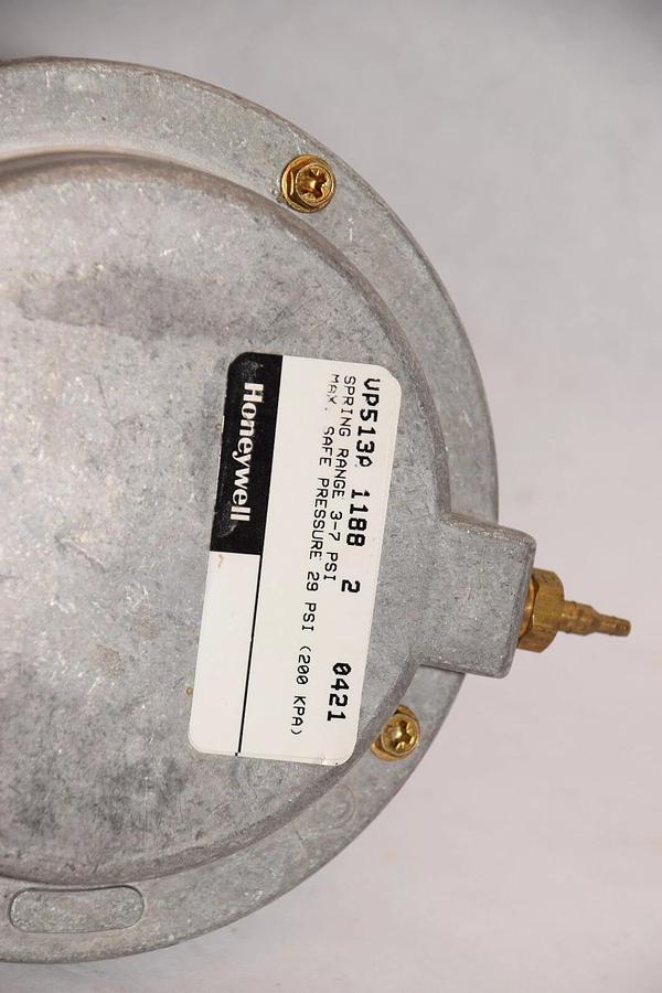 (NEW) HONEYWELL VP513A-1188 , VP513A1188 High Press Hydraulic Valve