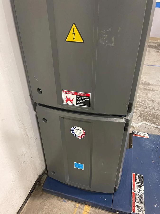 Used *JUST SERVICED* Lantech Q-300 115V Shrink Wrap Machine Semi Auto Stretch Wrapper