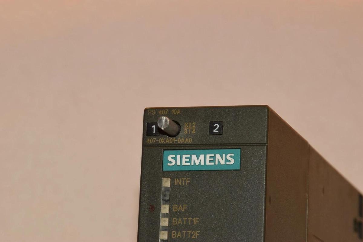 Used SIEMENS 6ES7 407-0KA01-0AA0 6ES7 9520KH000AA0 Power Supply