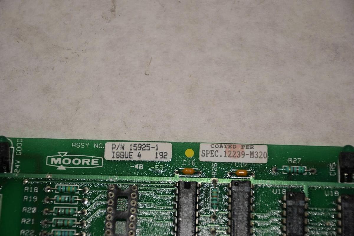 Used MOORE 15925-1 ISSUE 4 15925-1-4 PC BOARD
