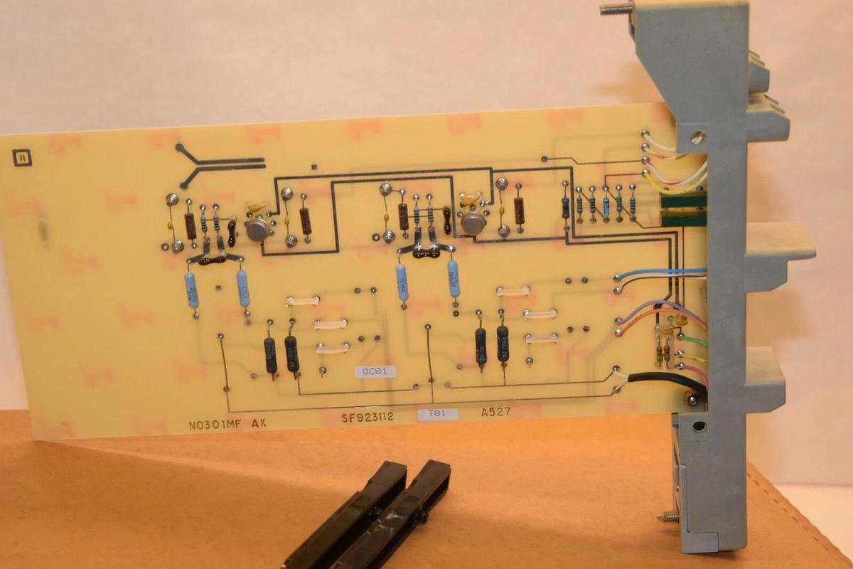 (NEW) FOXBORO 2AI-I3V 2AI13V Voltage Converter