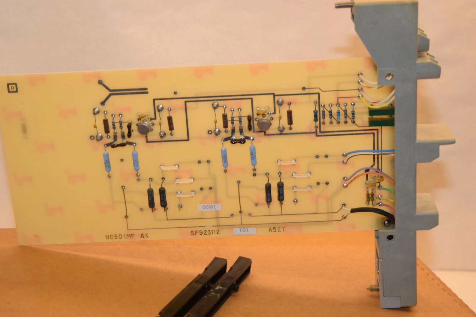 (NEW) FOXBORO 2AI-I3V 2AI13V Voltage Converter