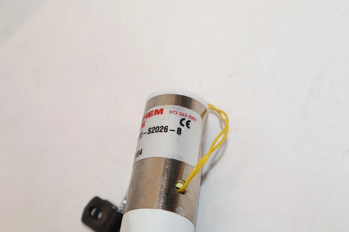 BIO-CHEM VALVE 100P2-S2026-B 24Vdc Valve