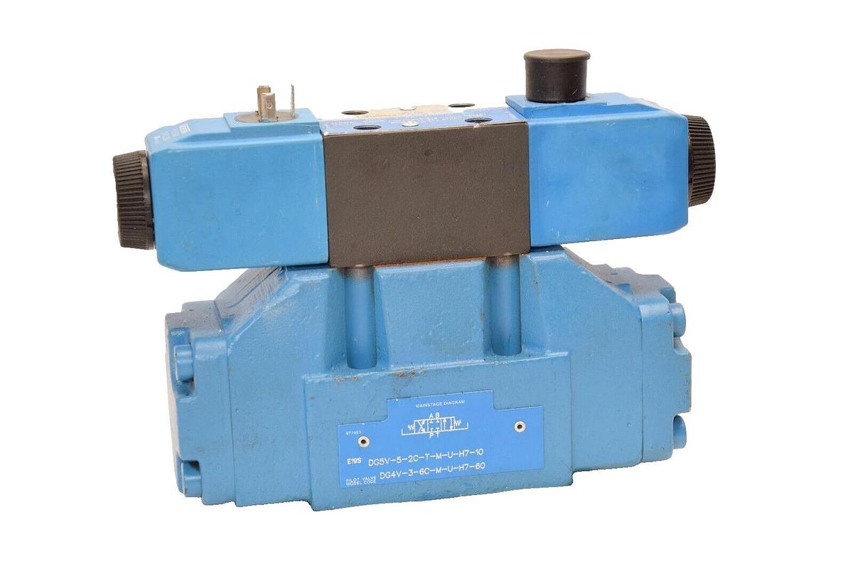 NEW VICKERS DG5V-5-2C-T-M-U-H7-10  DG4V-3-6C-M-U-H7-60 Directional Control Valve