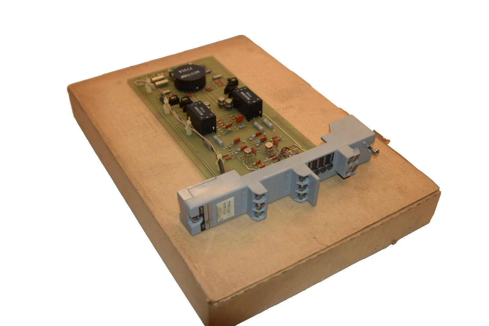 FOXBORO 2AI-I2V 2AII2V TUT-1A TUT-1B 4-20Ma Converter Current Voltage (NEW)