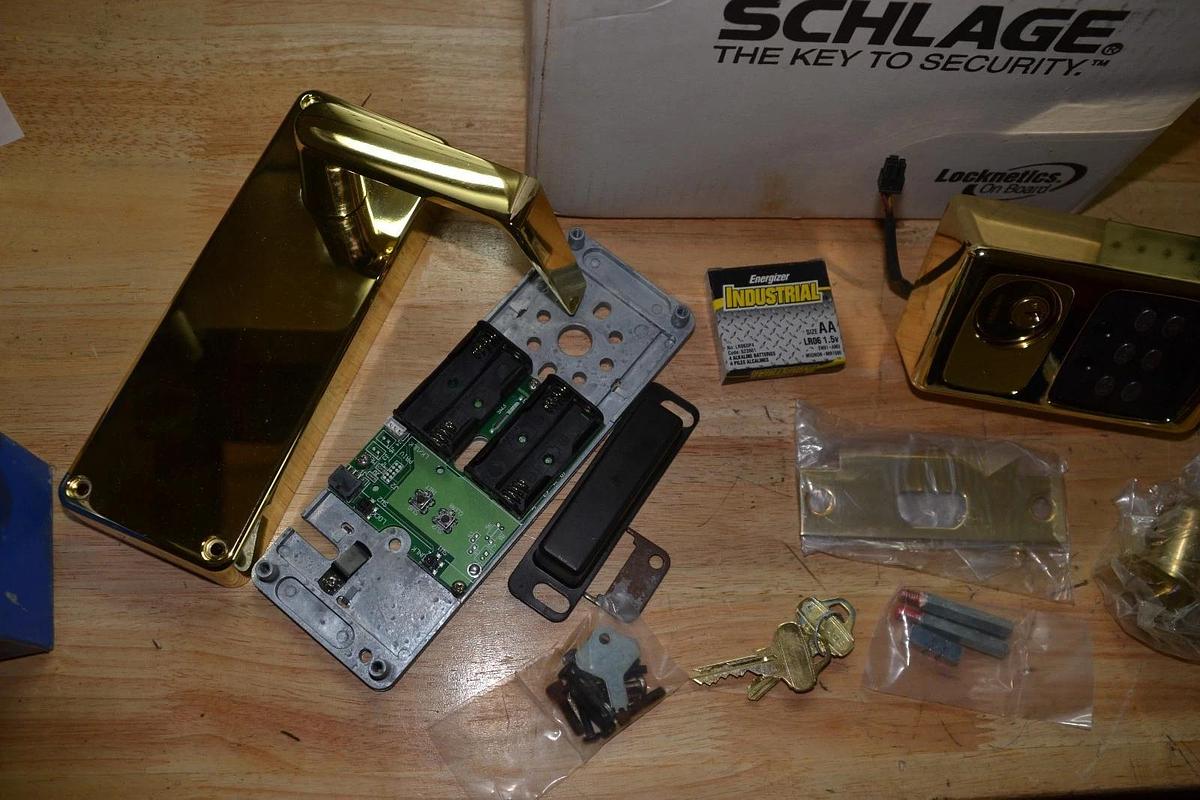 SCHLAGE PR05196XBPX06XKDXSLB LOCKNETICS COMMERCIAL ELECTRONIC LOCK SET GOLD