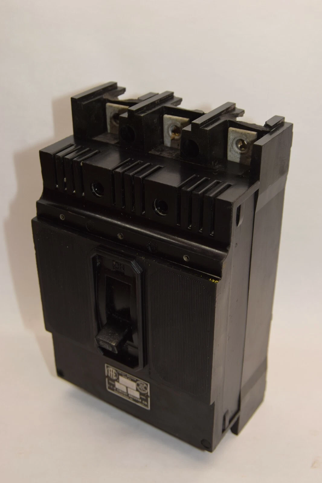 Used ITE TYPE ET 600Vac Frame 100 70A 70 Amp A 3 Pole Circuit Breaker
