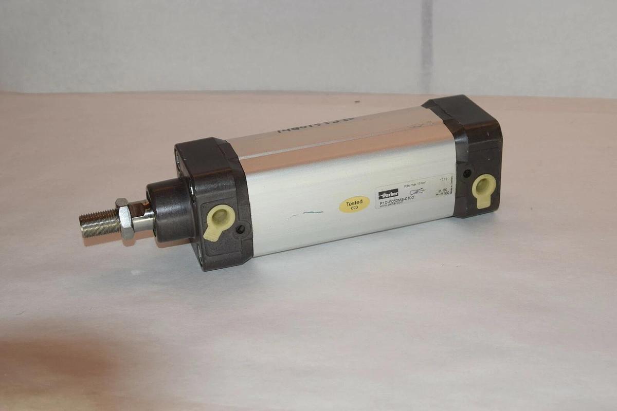 NEW PARKER P1D-F050MS-0100 10 BAR 4.5" STROKE PNEUMATIC CYLINDER