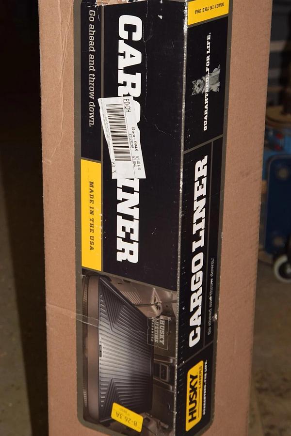 Husky Cargo Liner Black 29031 Weatherbeater Fits 2014-2022 Jeep Cherokee NEW