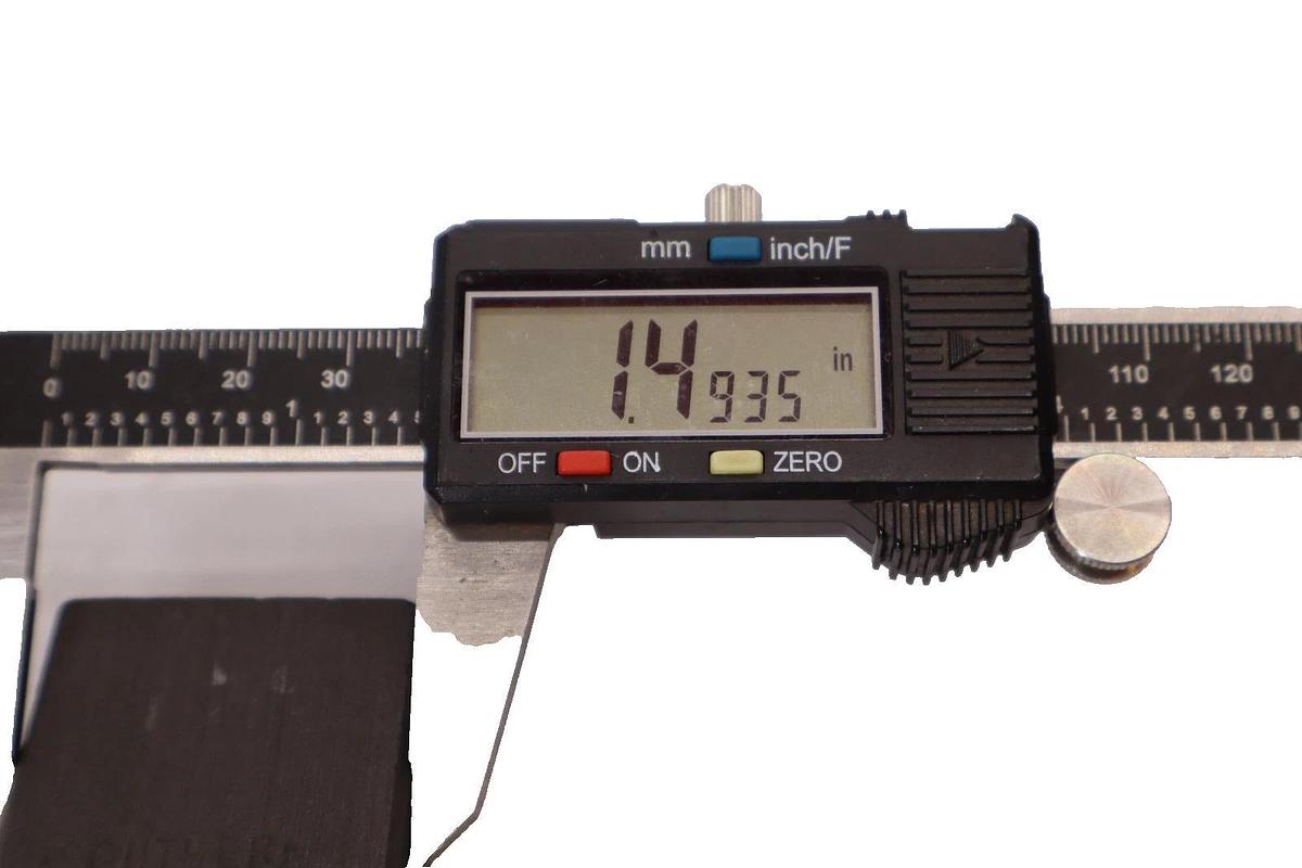 Southern 43 , 3/4" x 1-1/2" , 1.2450" x 0.4965" Carbon Brush (New)