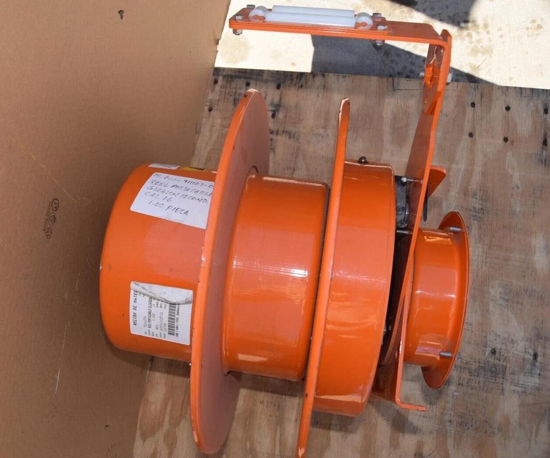 Gleason Reel Hubbell Series C19 Cord Reel C19-A12-G1106 5a 600v 6 Turn (NOS)