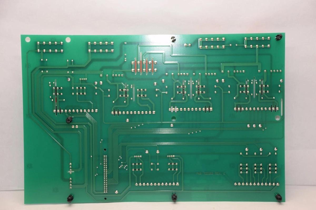 Used CPI CANADA 733184 00 , 733182 Room Interface Board Card