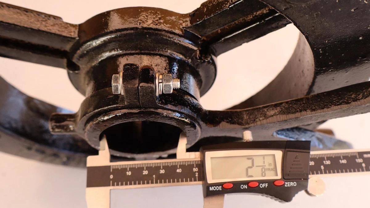 Trumbull MFG TR-2.5 9-1/4 - 12-1/2 #367-1877 Chainwheel Ductile Iron (New)