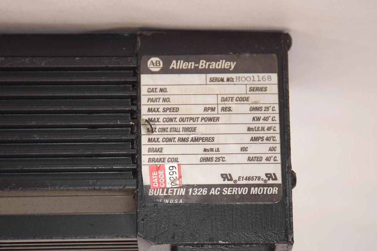 Used ALLEN BRADLEY 1326 AC Servo Motor 1326AS-B330H-21 1326ASB330H21 Ser A 6000rpm
