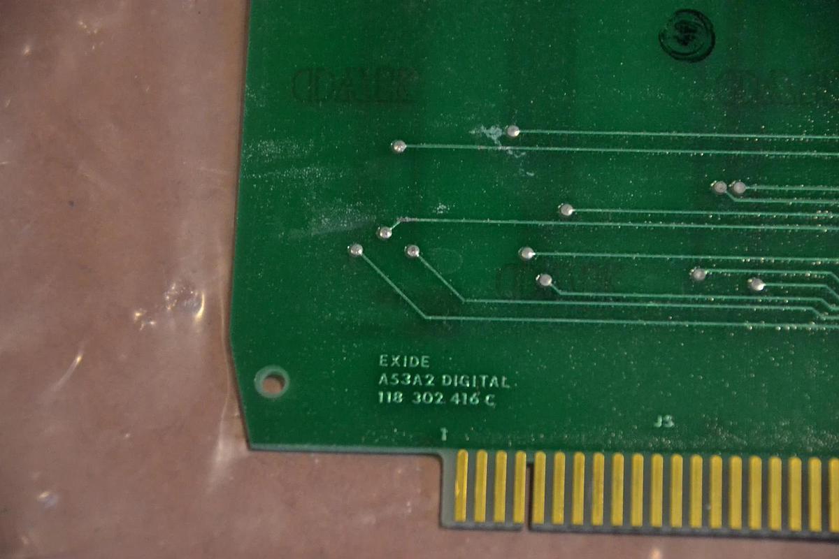 Used NEWAVE SA POWERWARE EXIDE A53A2 DIGITAL 118 302 416 C 118302416C 101072431C