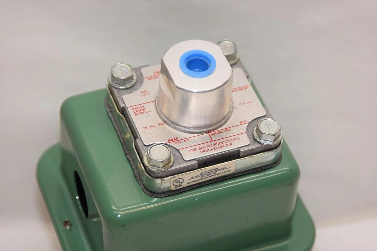 (NEW) ASCO PB31A RV34A11 3.5psig Pressure Switch Box