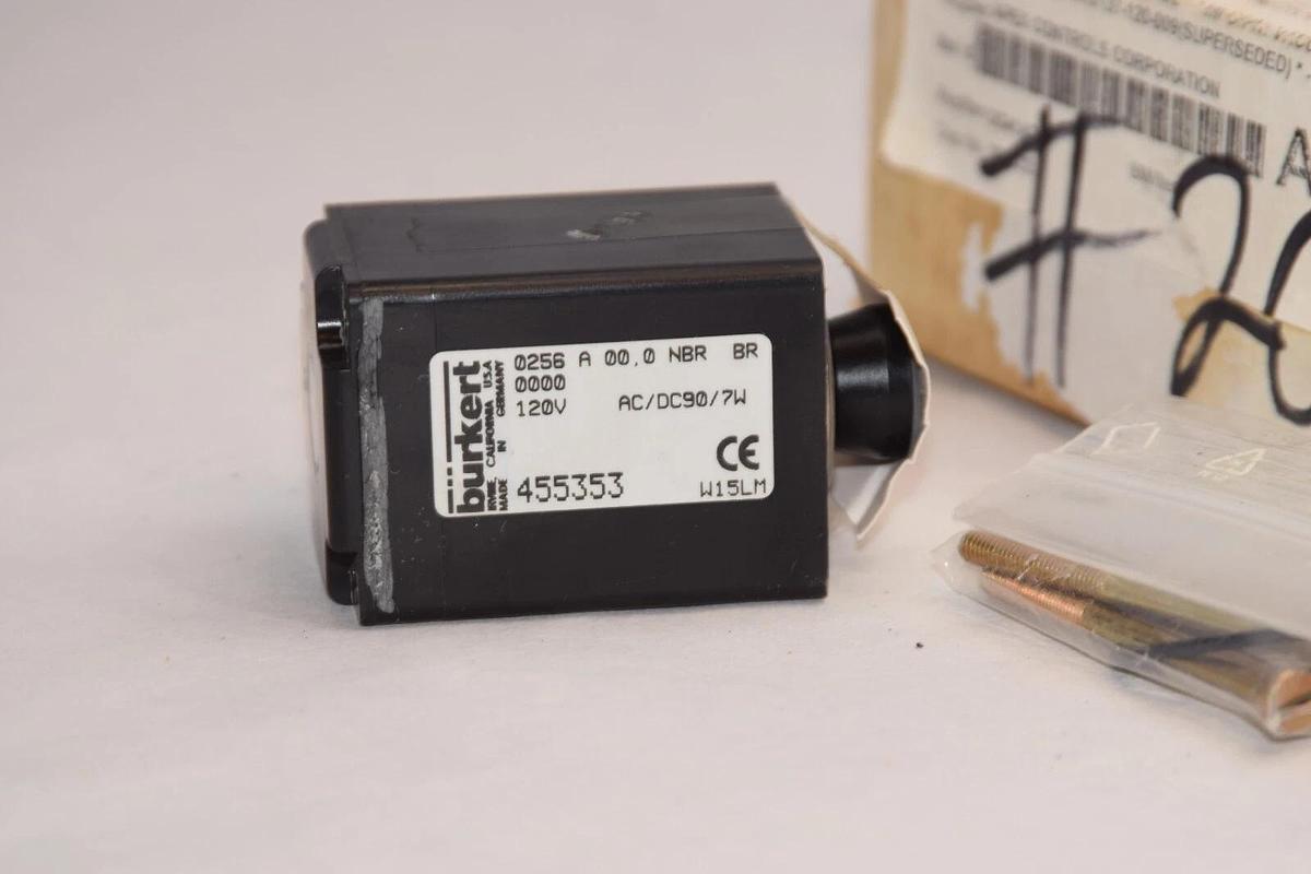 (NEW) BURKERT 455353 120V 7W 2 Way Solenoid Valve
