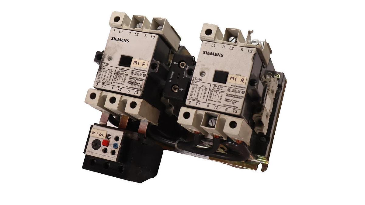 Used Siemens Reversing Starter Contactor CRL0F4622  24vdc Coil (Damaged)