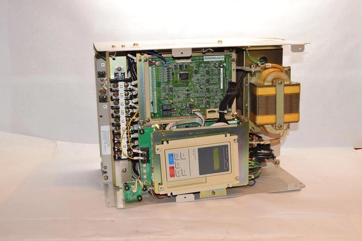 Used YASKAWA Magnetek Drive CIMR-P5M4018 CIMRP5M4018 GPD506V-B041 380-460v 3ph 46a