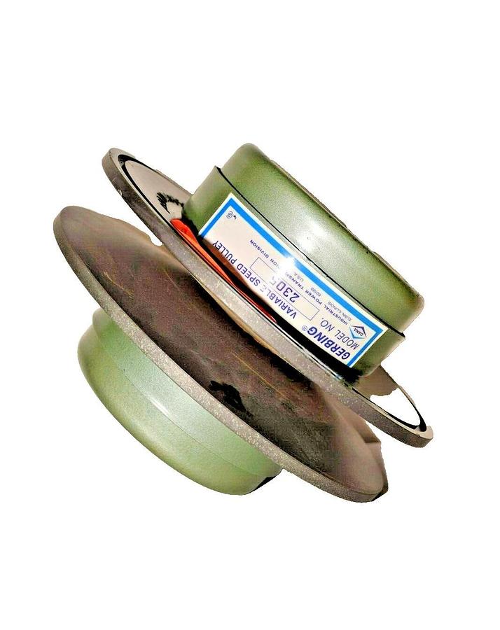 GERBING DANA VARIABLE SPEED PULLEY 1-1/2" BORE QUADRA-KEY FORMSPRAG 2305 (NEW)